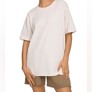 Good American Essential Boyfriend Crewneck T-Shirt